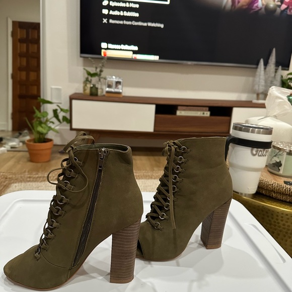 Steve Madden Freemee heeled booties - Picture 3 of 6